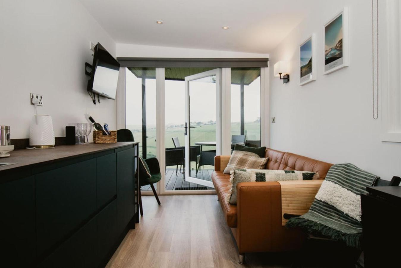 באליקאסל Luxury 2 Bedroom Glamping Pod With Hot Tub At Aganmore Farm Glamping - Pod 2 מראה חיצוני תמונה