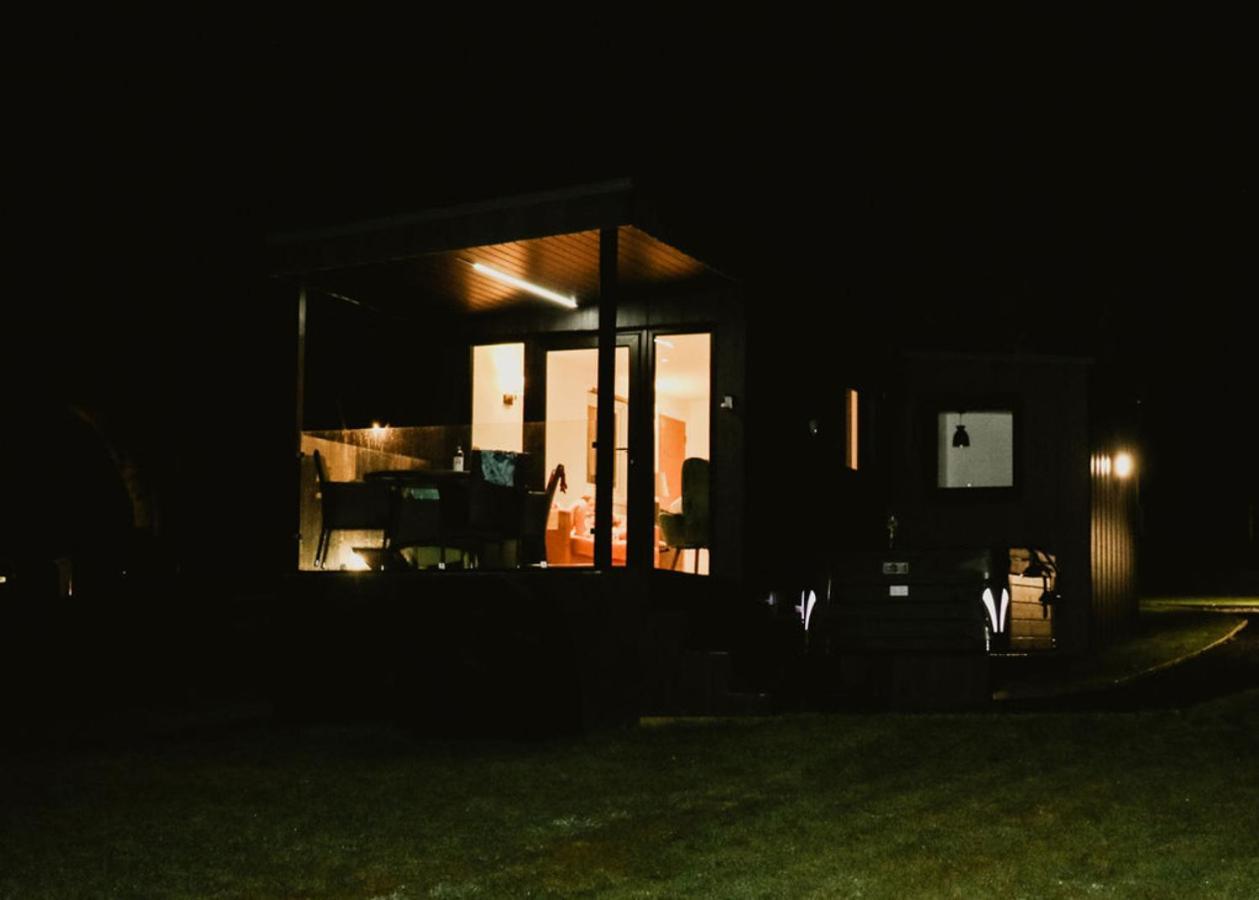 באליקאסל Luxury 2 Bedroom Glamping Pod With Hot Tub At Aganmore Farm Glamping - Pod 2 מראה חיצוני תמונה